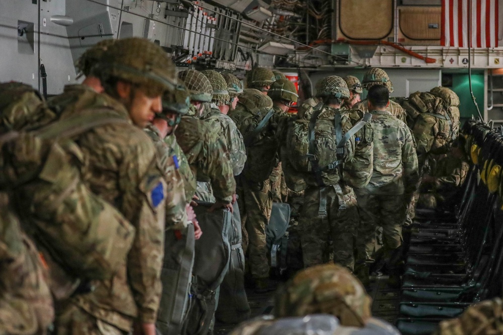 3rd Brigade Combat Team and 16th Air Assault Brigade on C-17