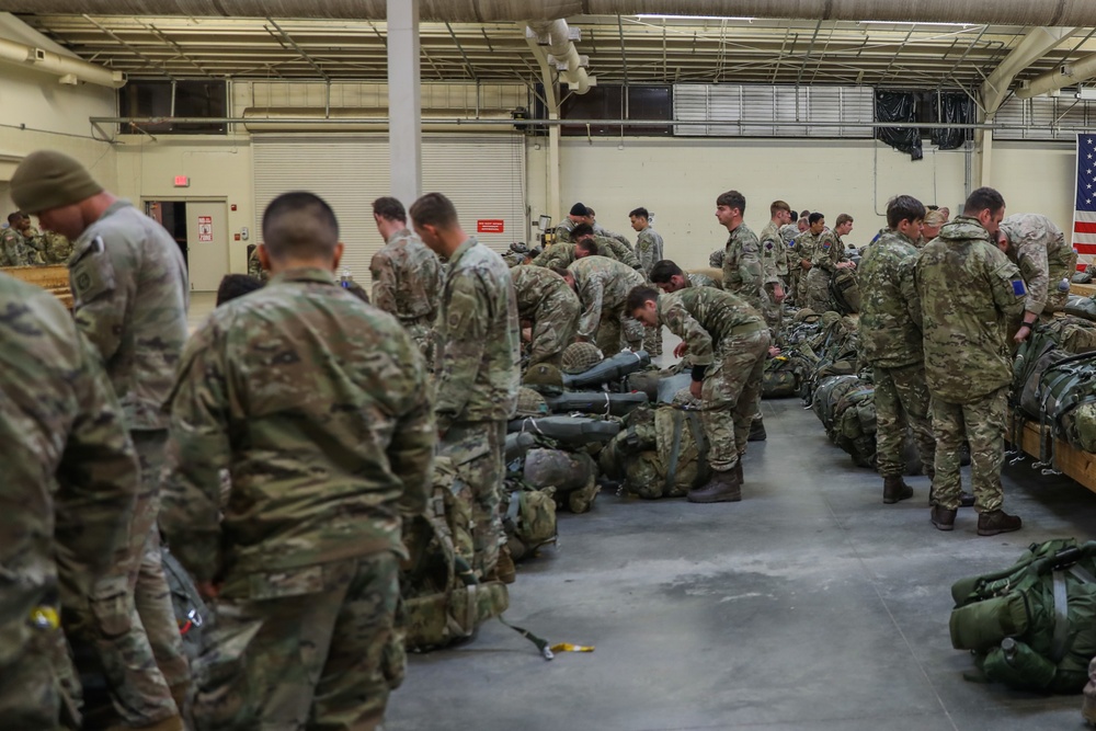 DVIDS - Images - Paratroopers prepare to load C-17s to go to Estonia ...