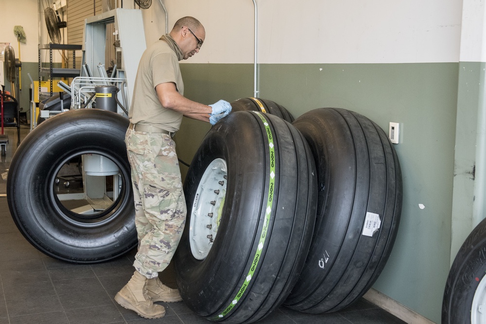 167th Maintainers Prepare Wheels and Tires for Aircraft