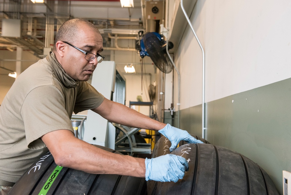 167th Maintainers Prepare Wheels and Tires for Aircraft