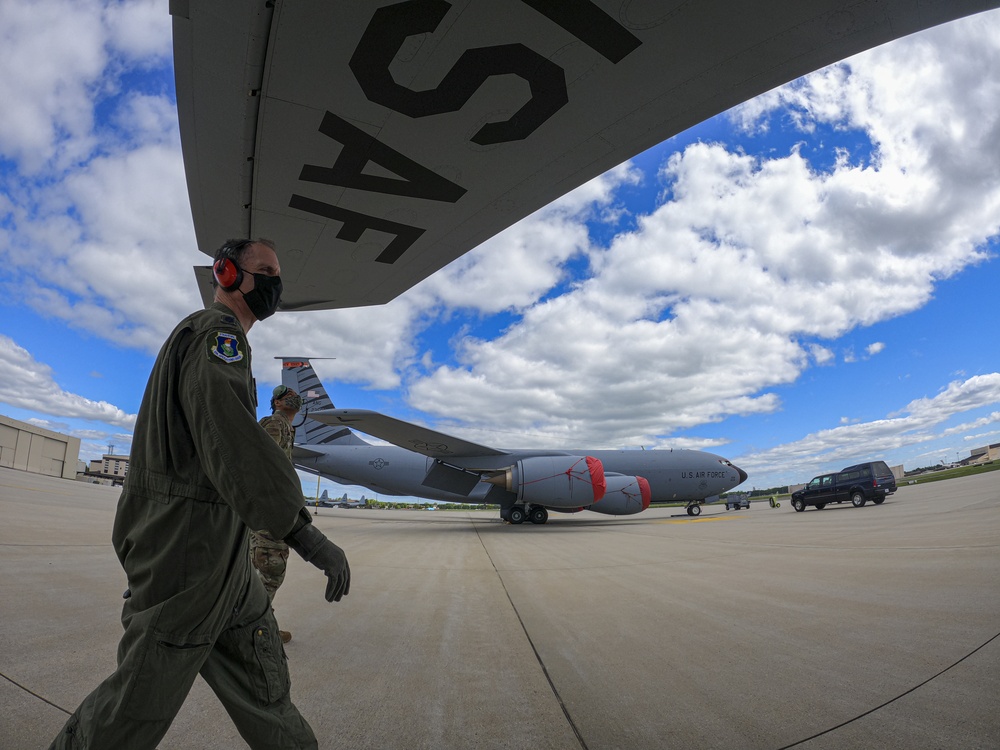 Stratotanker pre-flight checks