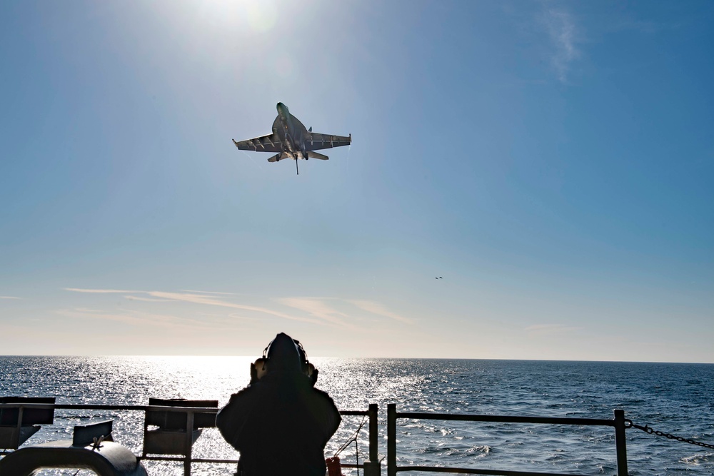 Hornet on the horizon during NE21
