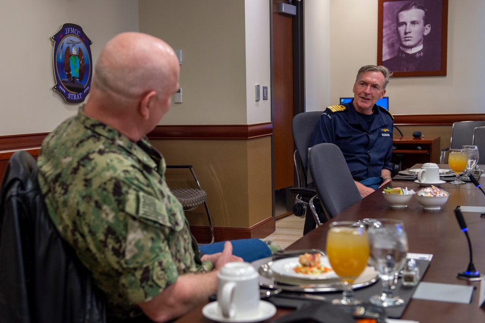 U.K. Royal Navy Adm. Radakin Visits USFFC