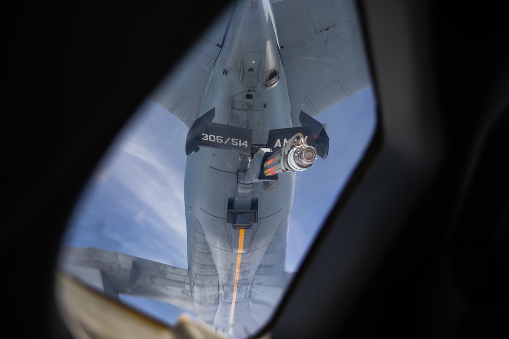 U.S. Air Force conducts in-flight refuel during Swift Response 21