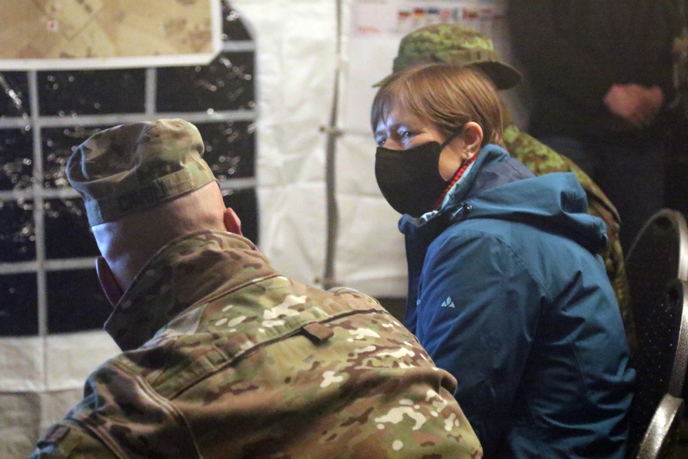 Estonian President, USAREUR-AF CG meet during 82nd jump into Estonia