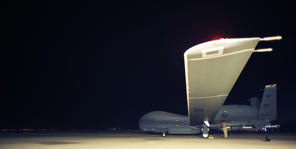Deployed reconnaissance squadron flies inter-COCOM mission