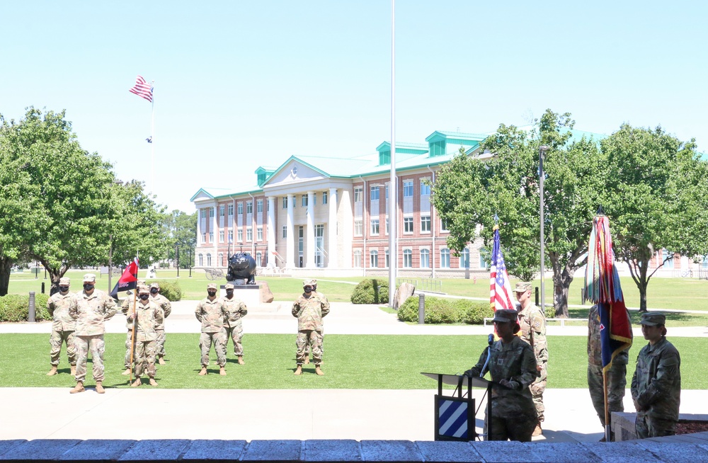 3rd ID's headquarters company conducts change of command ceremony