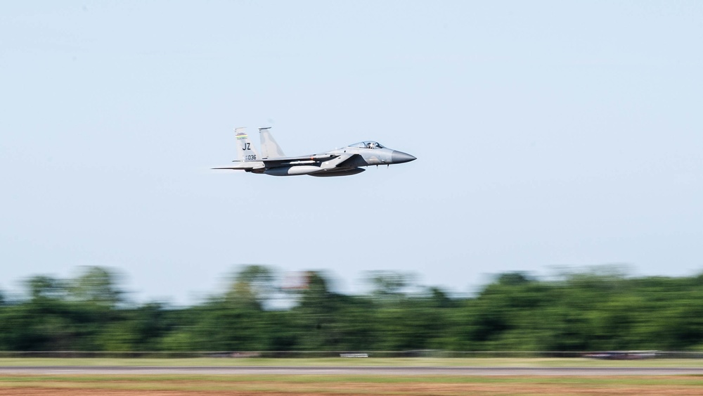 Barksdale AFB hosts 2021 Defenders of Liberty Air &amp; Space Show