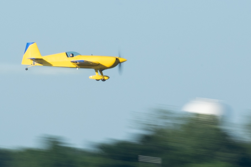 Twilight show kicks off 2021 Defenders of Liberty Airshow
