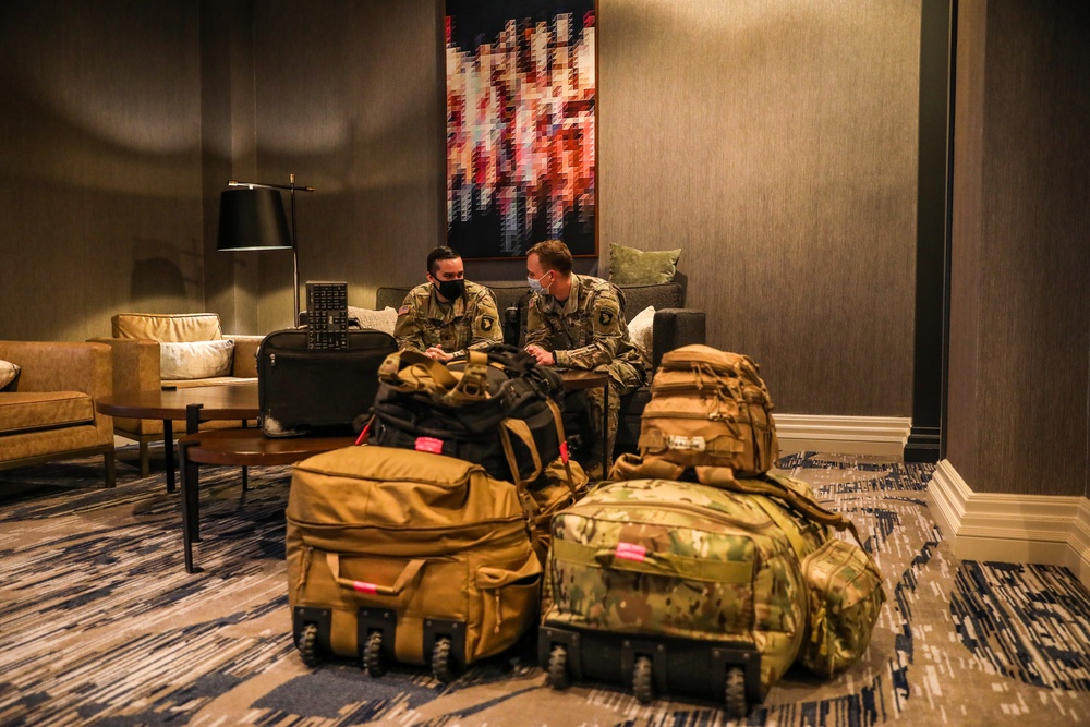 U.S. Army Soldiers return to Fort Campbell from the Chicago Community Vaccination Center