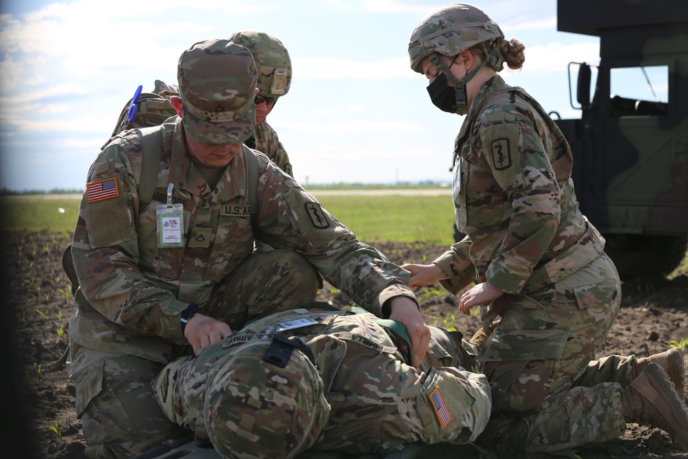 Medevac during Swift Response 21