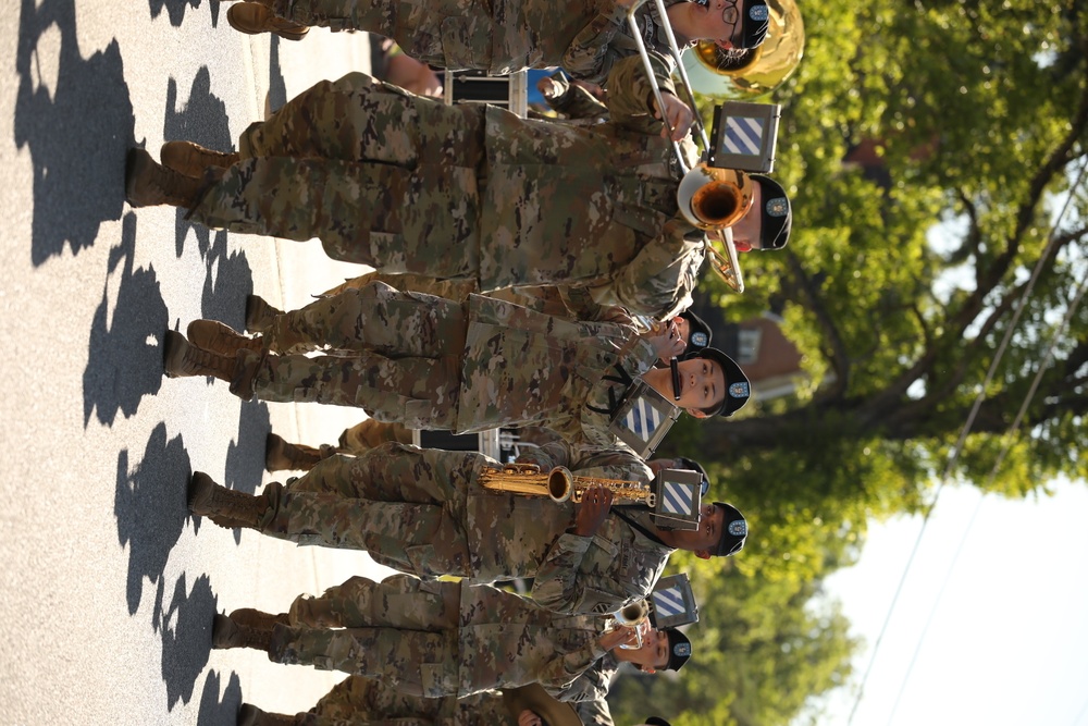 Soldiers of 3rd Infantry Division participate in Sweet Onion Festival Parade