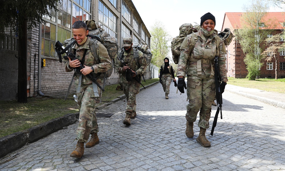 Cavalry conducts Spur Ride in Poland