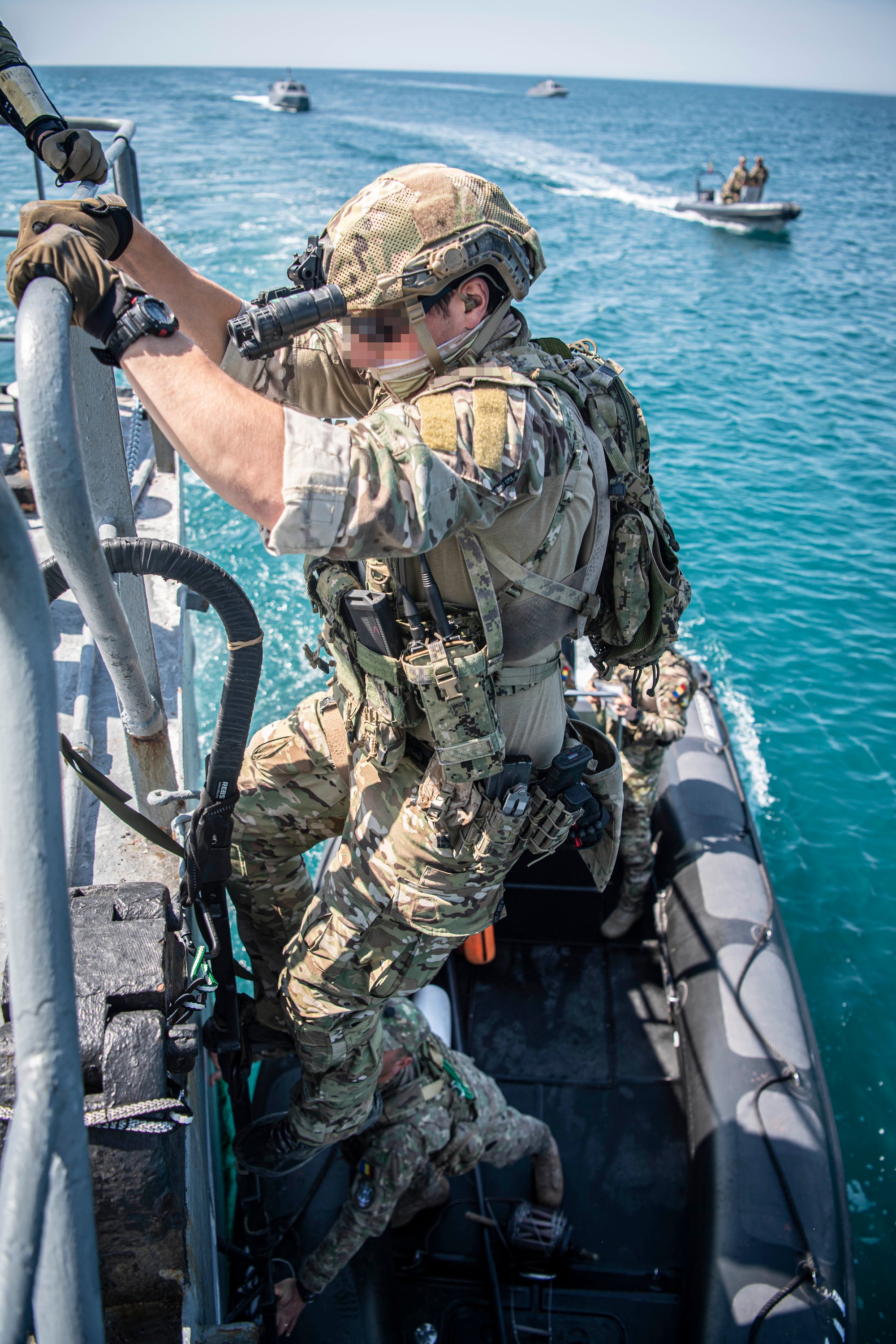 DVIDS - Images - U.S. Naval Special Warfare Operators Strengthen