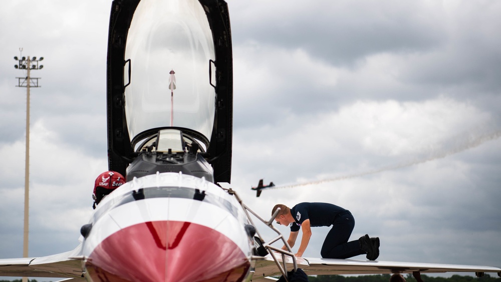 Barksdale AFB hosts 2021 Defenders of Liberty Air &amp; Space Show