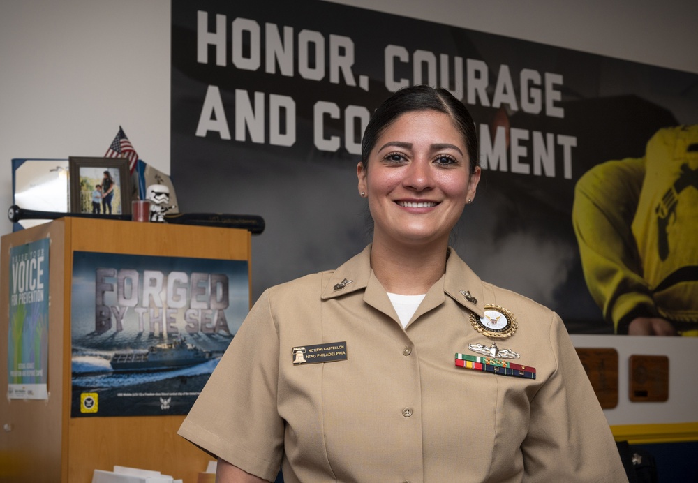 Spotlighting a Navy Recruiter, NC1 Belia Castellon