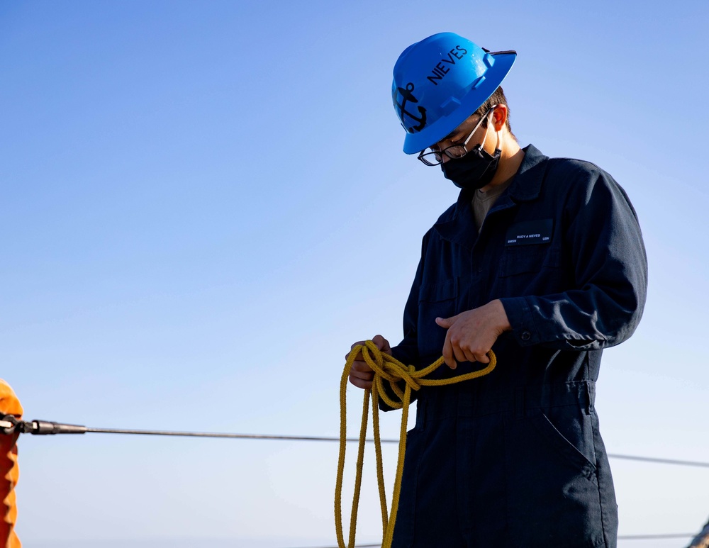 U.S. Navy Sailor Prepares Lines as USS Sioux City Arrives at Naval Station Guantanamo Bay, Cuba