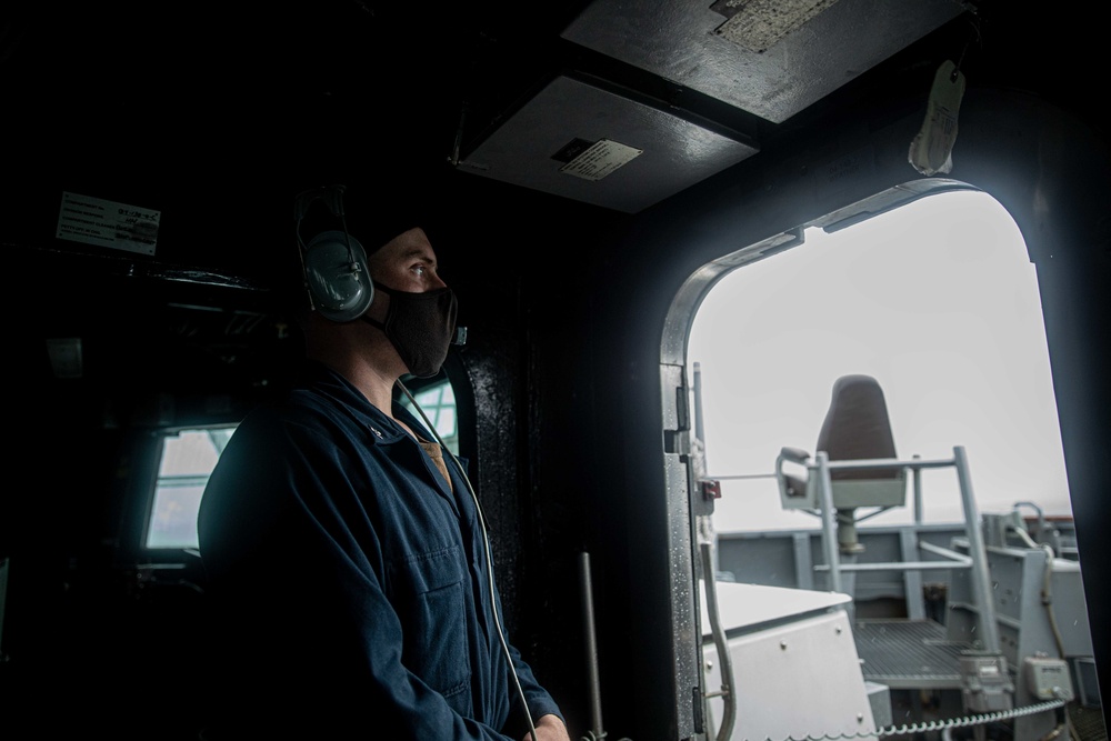 USS Curtis Wilbur Bridge Watch