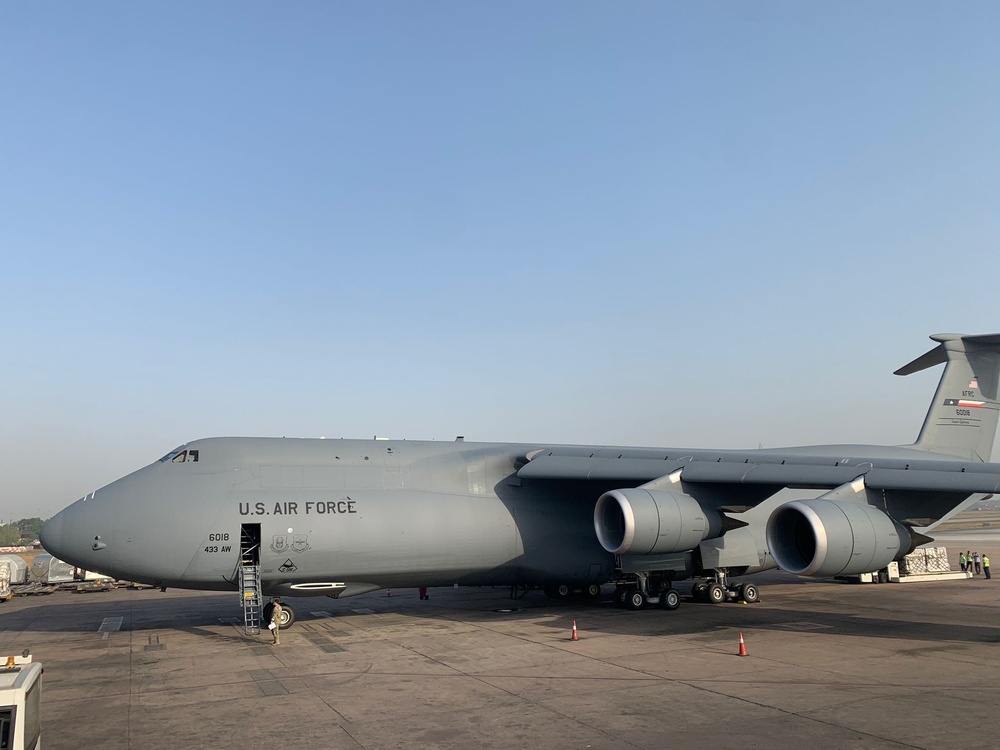 The fifth of several emergency COVID-19 relief shipments from the United States arrives in India.