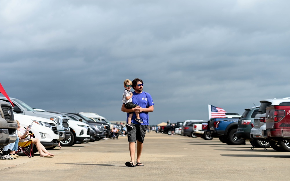 Barksdale AFB hosts Defenders of Liberty Air &amp; Space Show