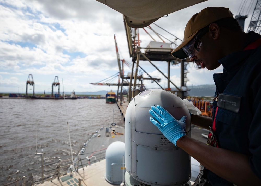 U.S. Navy Sailor Assigned to USS Sioux City Conducts Maintenance