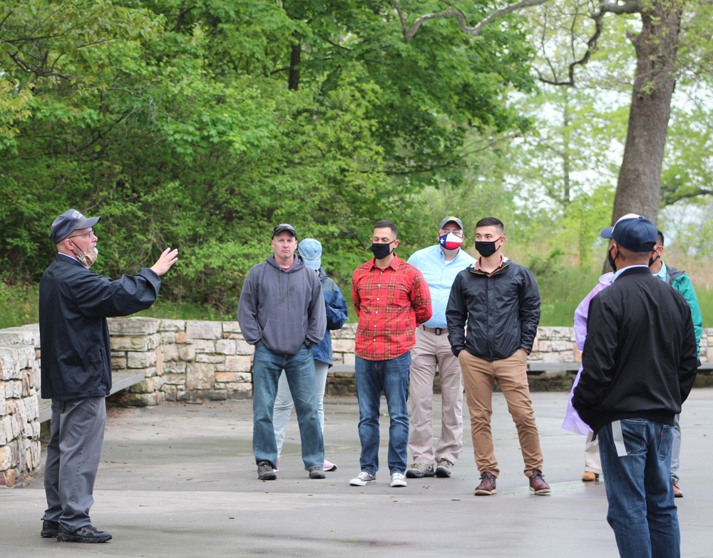Senior Leaders Talk Resiliency, Achievement at Week-Long Event