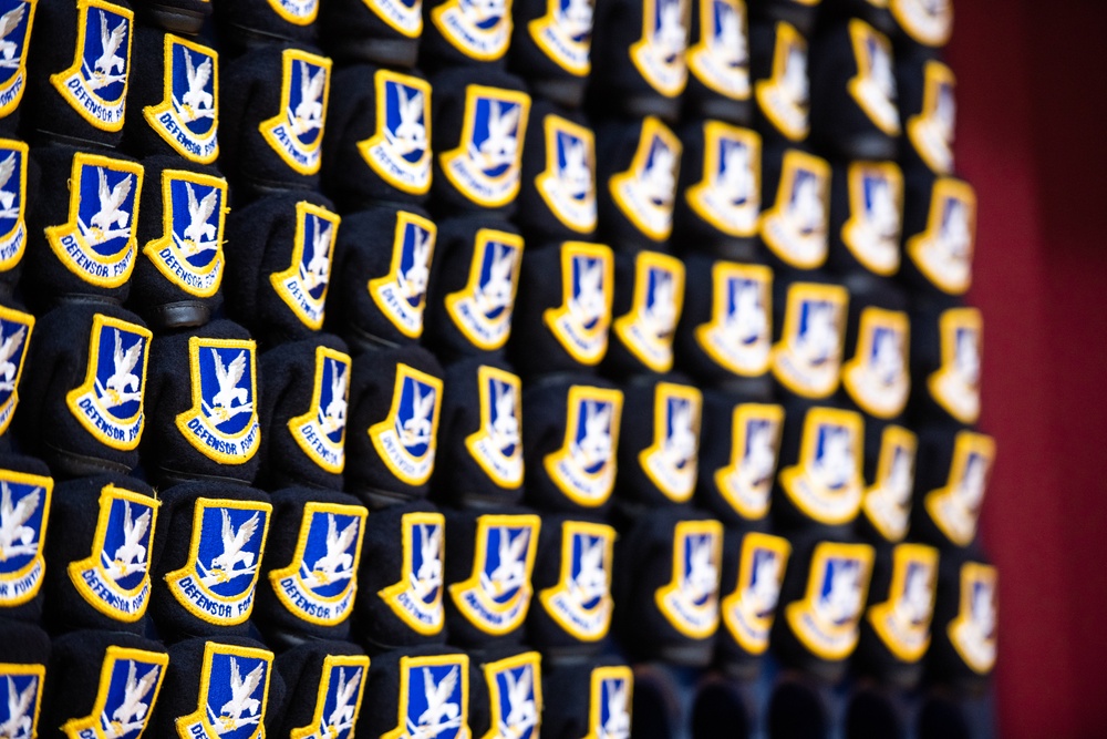 Director of Security Forces attends graduation ceremony of new Defenders