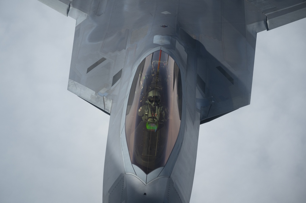 KC-10 Refuels Joint Fighters