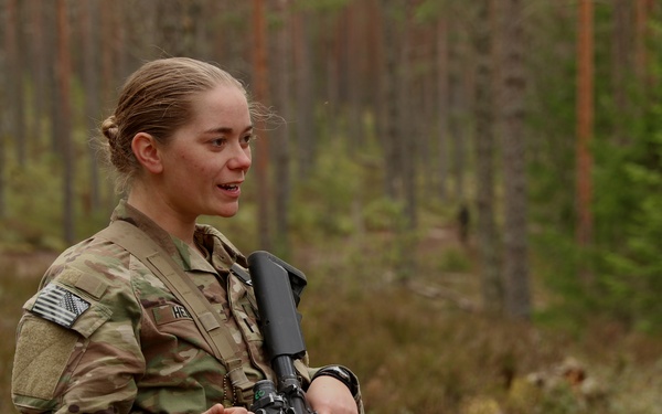Stronger Together: US and Estonian scouts train Swift Response 21