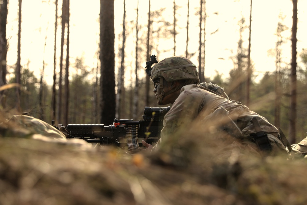 Stronger Together: US and Estonian scouts train Swift Response 21