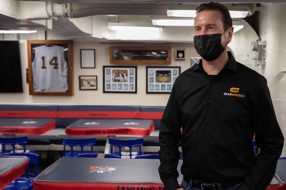 NASCAR Driver Kurt Busch visits USS Jason Dunham