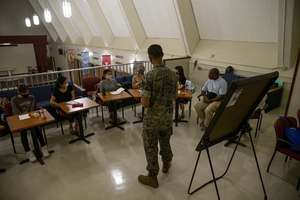 Camp Hansen hosts English discussion class, bringing service members and Okinawa residents together