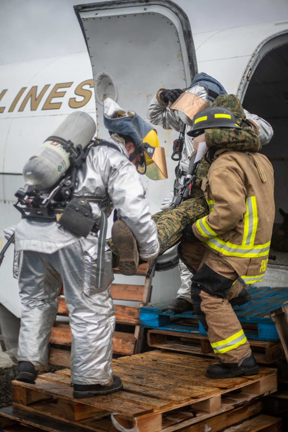 15th MEU Marines, Sailors and Cold Bay residents conduct joint mass casualty drill for Northern Edge 2021