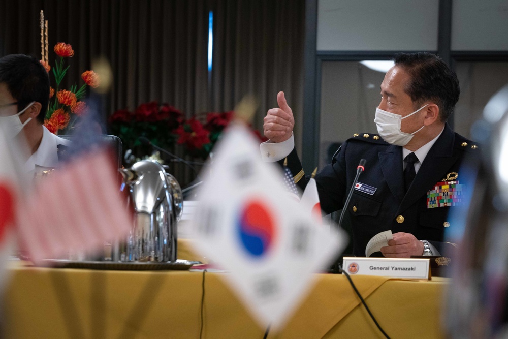 CJCS meets with Japan and ROK counterparts