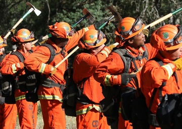 Cal Guard, inmates share firefighting testing ground