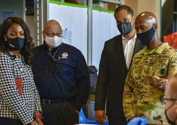 St. Louis Mayor Tishaura Jones visits the Community Vaccination Center