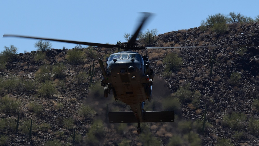 55th Rescue Squadron trains over Arizona desert