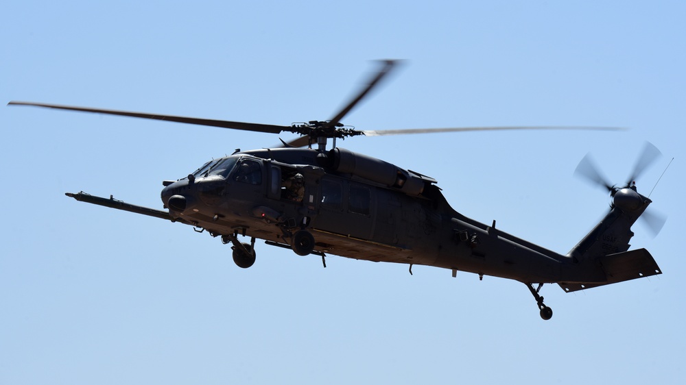 55th Rescue Squadron trains over Arizona desert