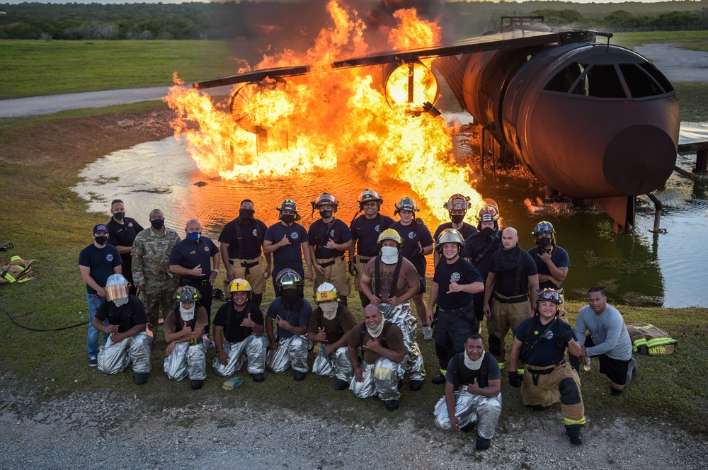 Andersen AFB conducts joint live fire training with Palau