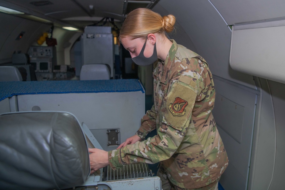E-3 Sentry Pre-flight Checks