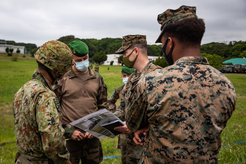 ARC-21 | U.S., French, Japanese troops conduct amphibious landing rehearsal