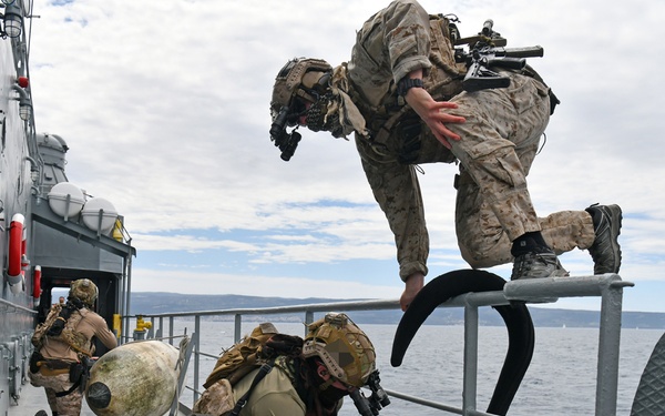 Croatia Hosts Black Swan 21 for SOF Maritime Training