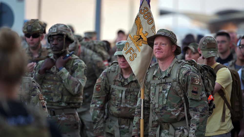 Troops ruck 10K for National Police Week at Al Dhafra