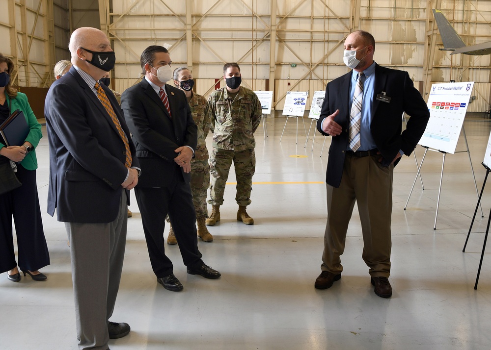 Acting Secretary of the Air Force visits Team Robins