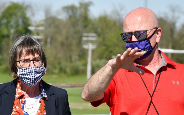 Executive Technical Director tour of DEVCOM DAC Facilities