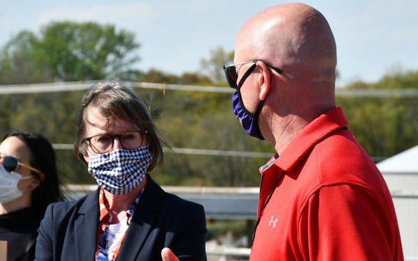 Executive Technical Director tour of DEVCOM DAC Facilities