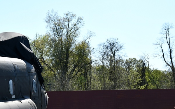 Executive Technical Director tour of DEVCOM DAC Facilities