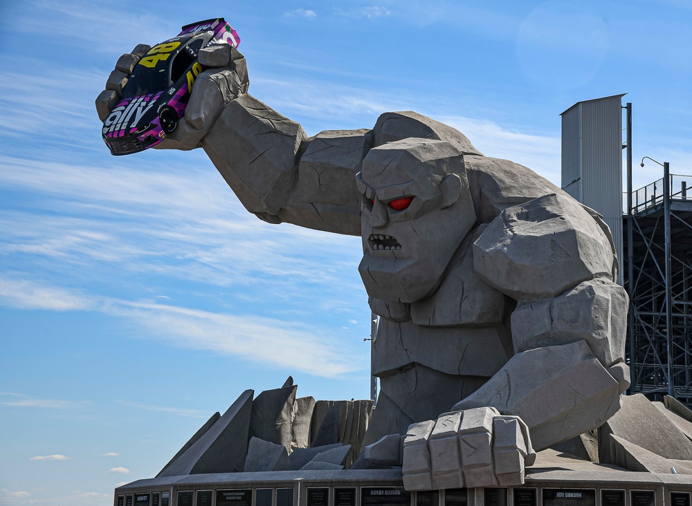 Dover AFB supports hometown NASCAR races