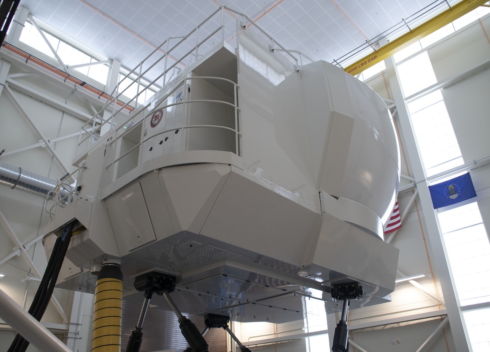 C130-J flight simulator wraps up first training