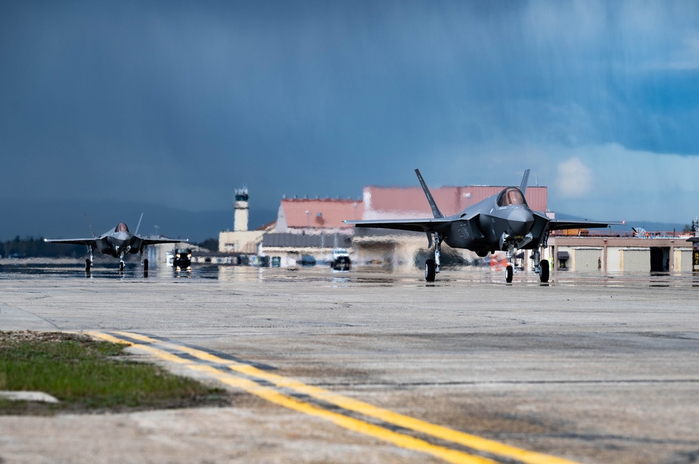 355th Fighter Squadron receives two more F-35s